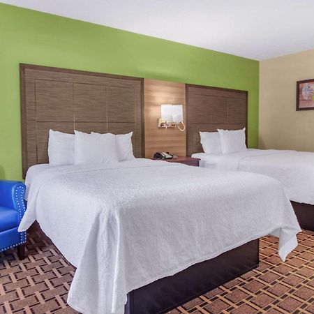 Econo Lodge Russellville Екстериор снимка