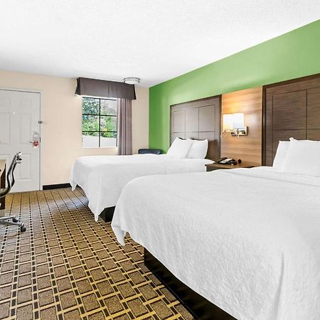 Econo Lodge Russellville Екстериор снимка